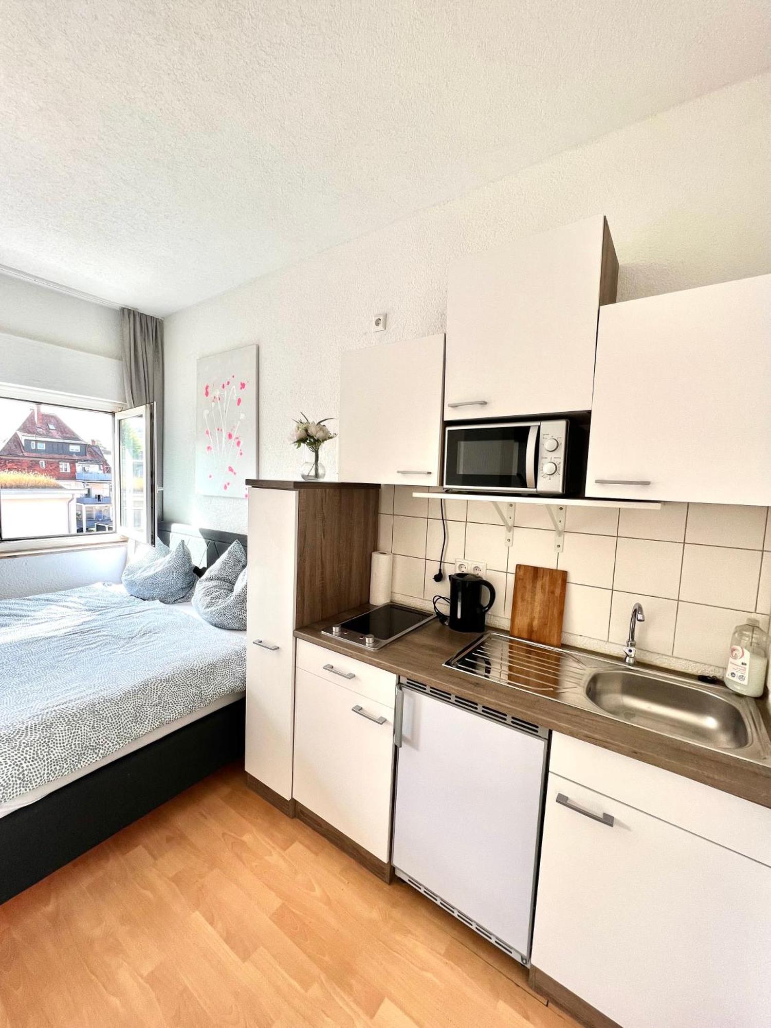 Budget City Appartement Kueche,Bad, Parken Im Zentrum Von Ravensburg Bagian luar foto